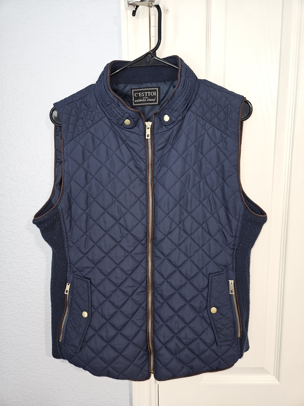 C'Esttoi Navy Quilted Vest